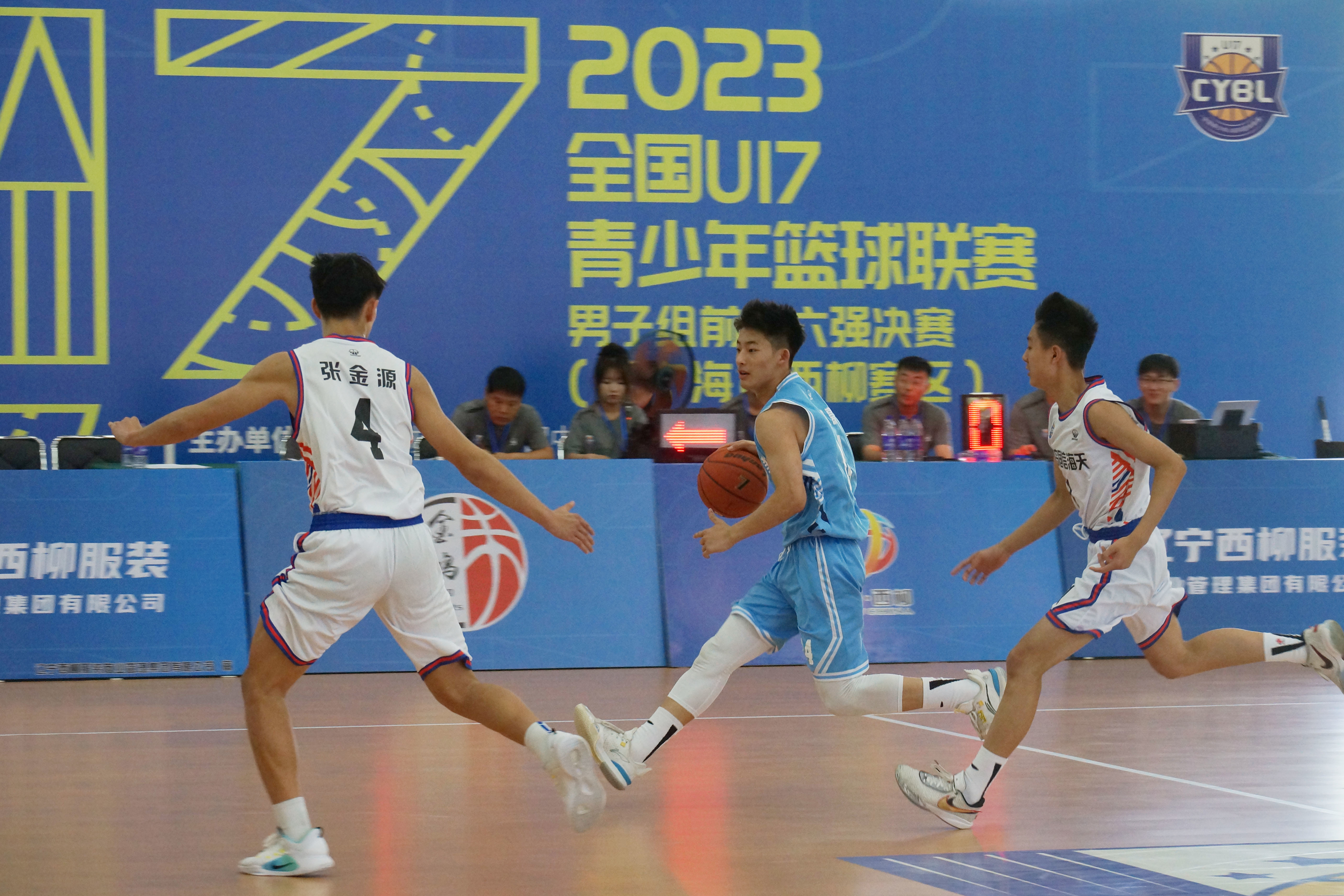 一场输了99分的比赛，藏着中国篮球的未来？