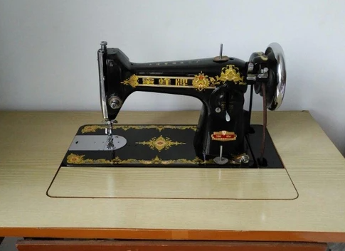 老式缝纫机回收？网友：七八十年代的回忆，这是无价之宝