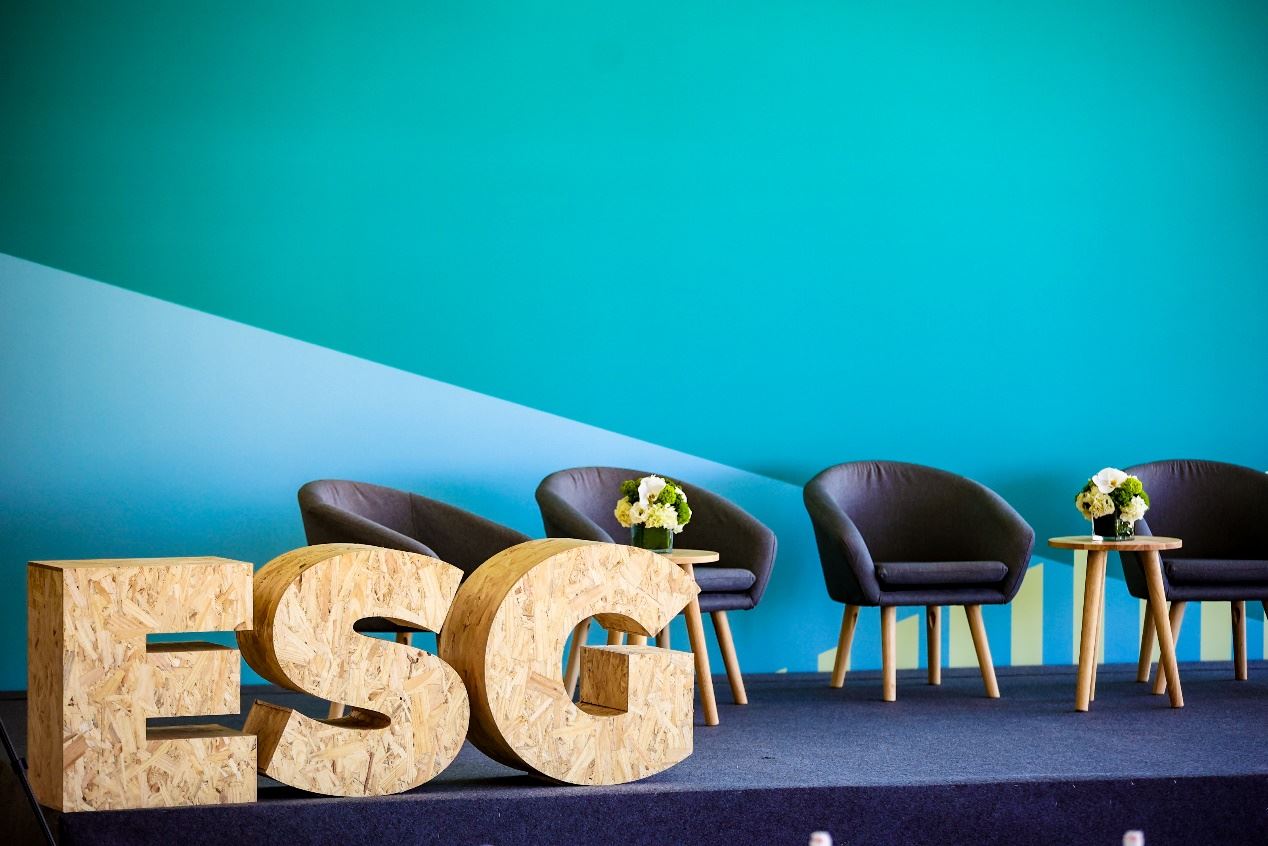 SOHO中国第７次发布ESG报告关注可持续发展，就是关注人类自己的未来