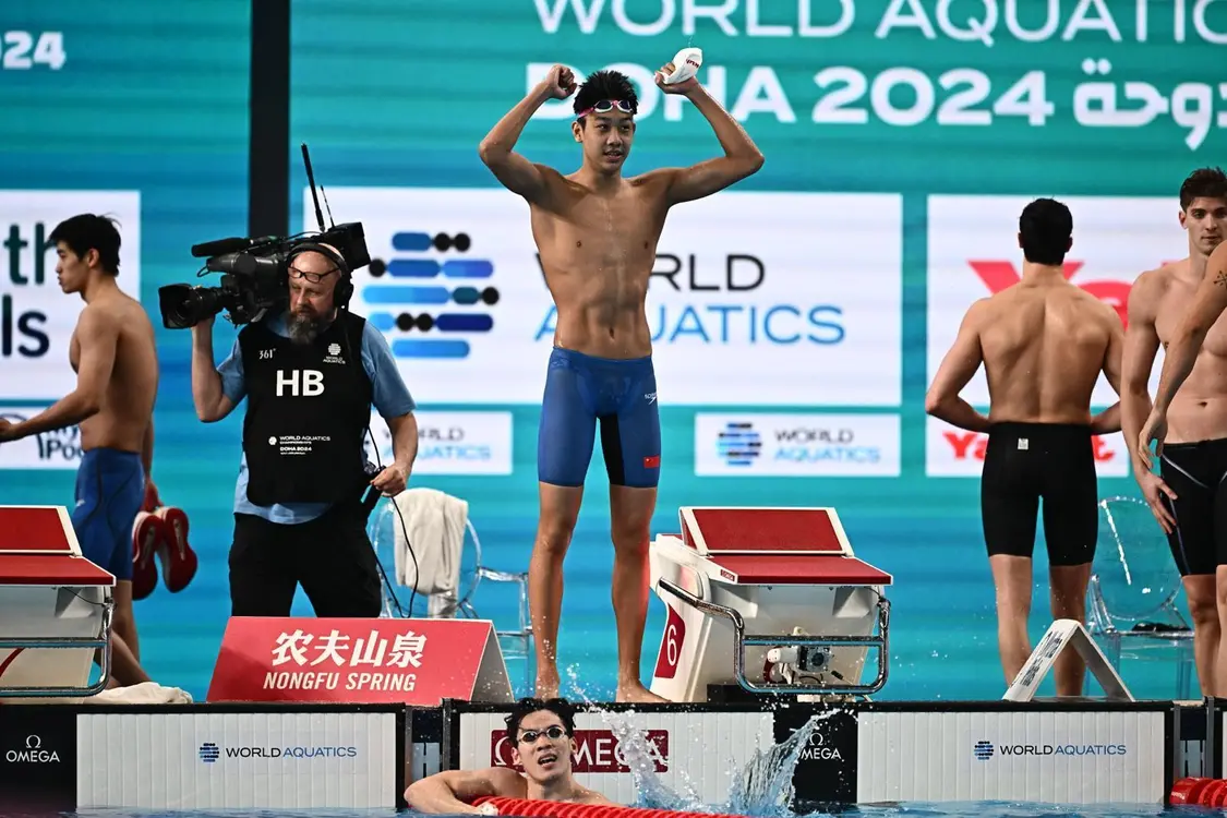 46秒80！中国选手潘展乐打破世界纪录