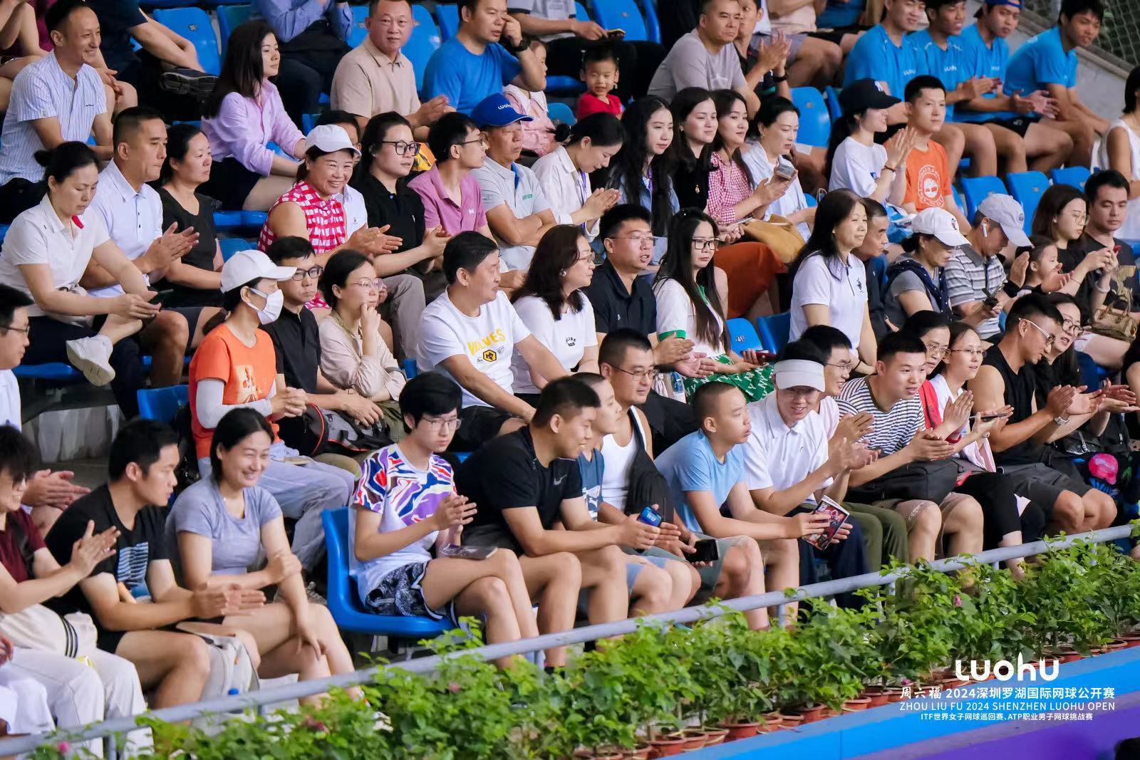 前TOP31哈里斯问鼎男单冠军 周六福2024深圳罗湖国际网球公开赛完美落幕